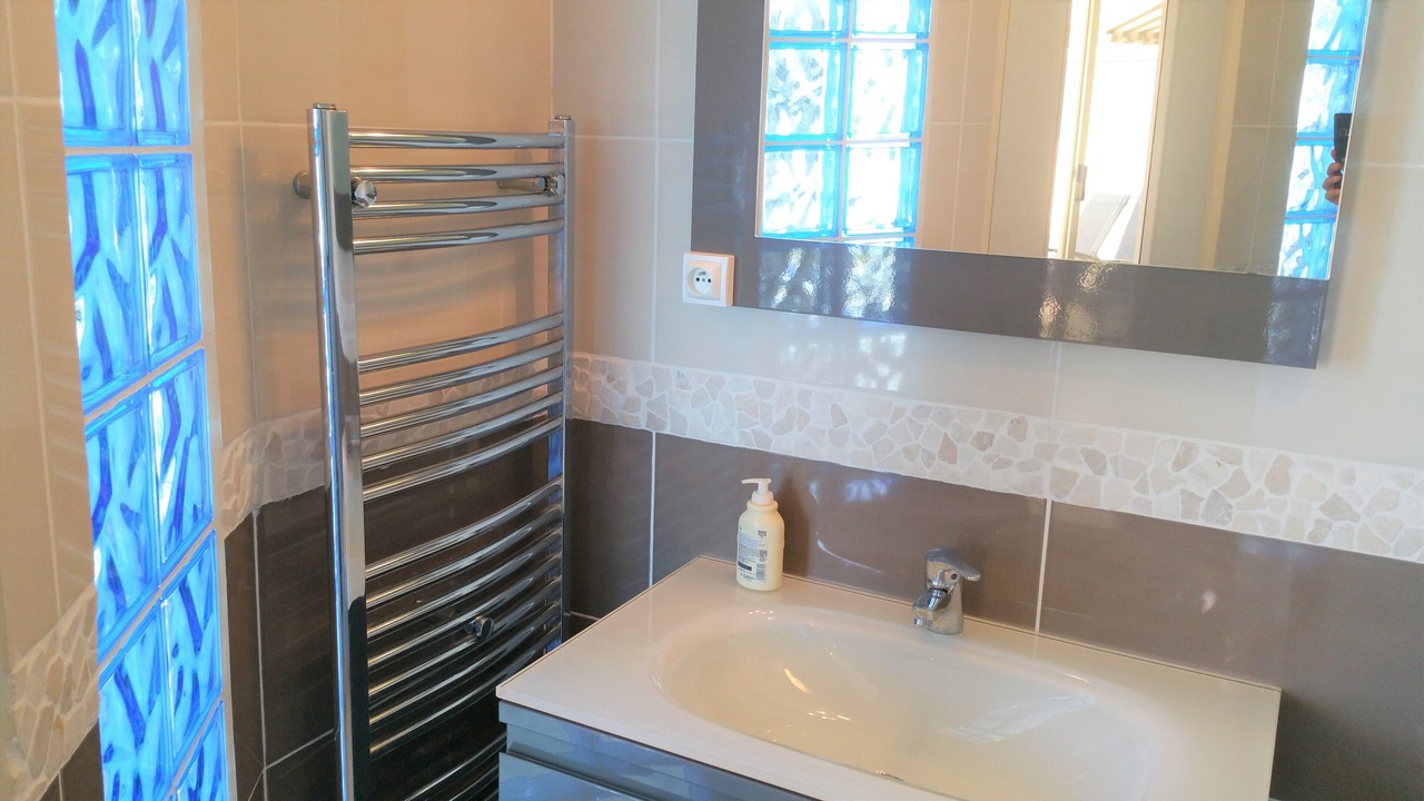 Photo of Bathroom in Juan-les-Pins