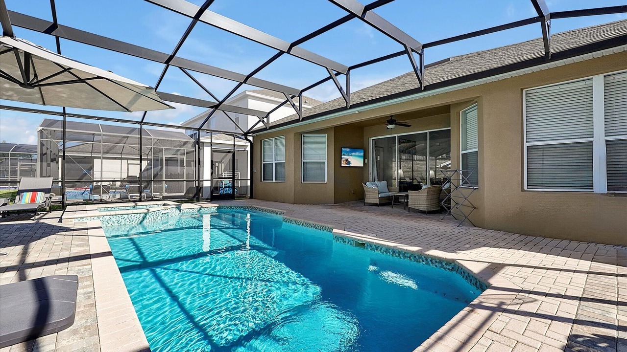 Photo of Outdoor in Windsor Hills