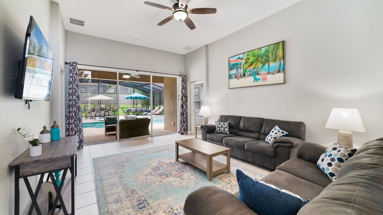 Photo of Livingroom in Windsor Hills