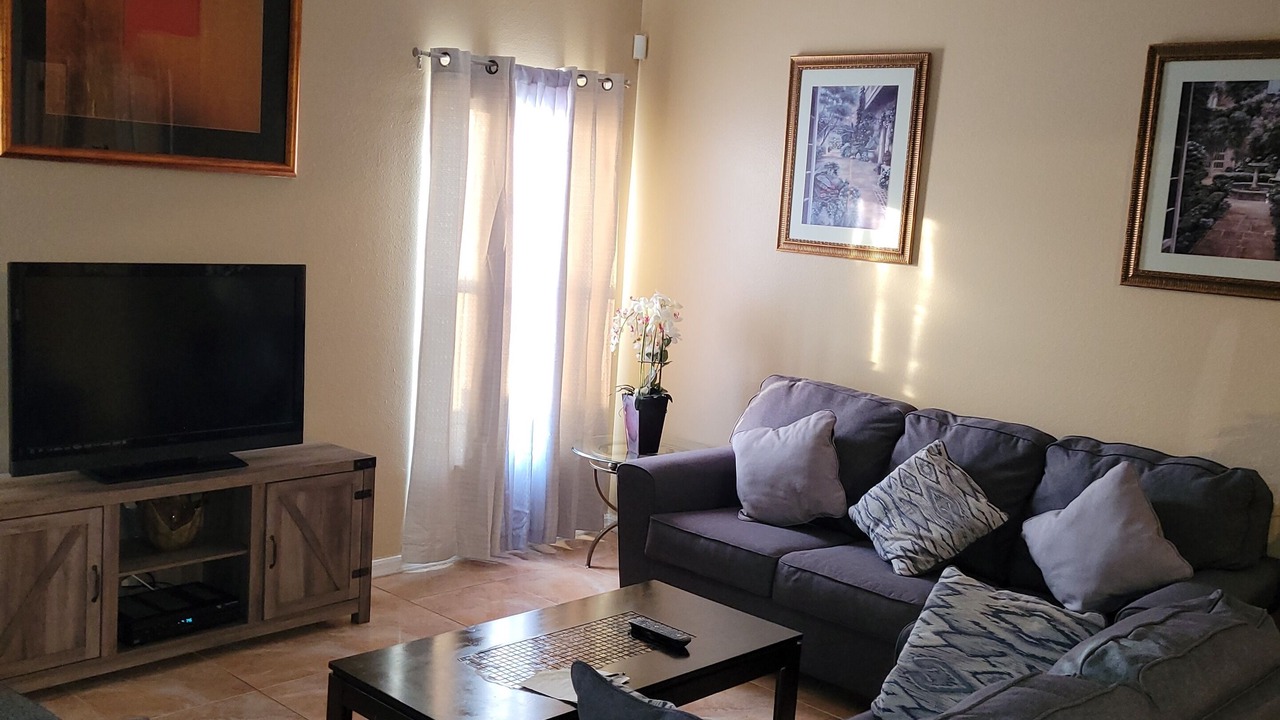 Photo of Livingroom in Poinciana