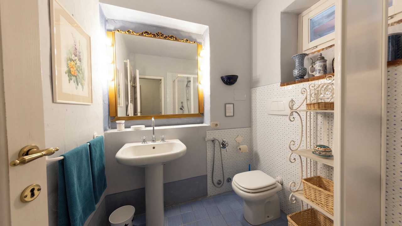 Photo of Bathroom in Camaiore
