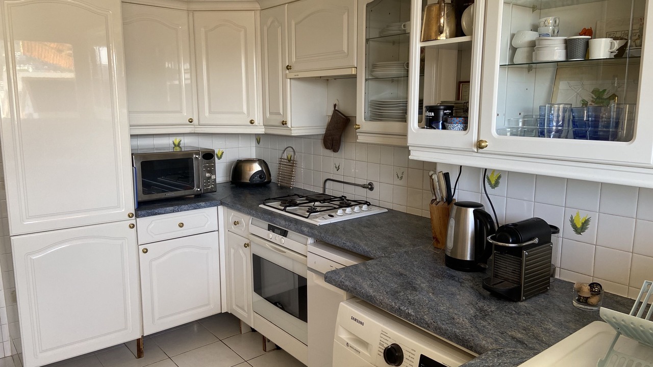 Photo of Kitchen in Prado - Republique