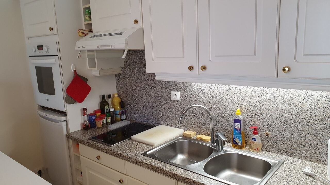 Photo of Kitchen in California - Pezou