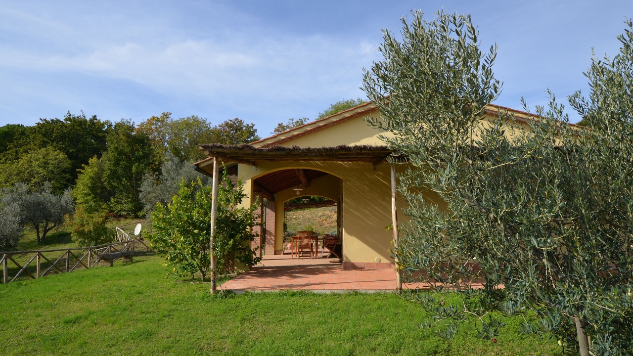Photo of Patio Balcony in Riparbella