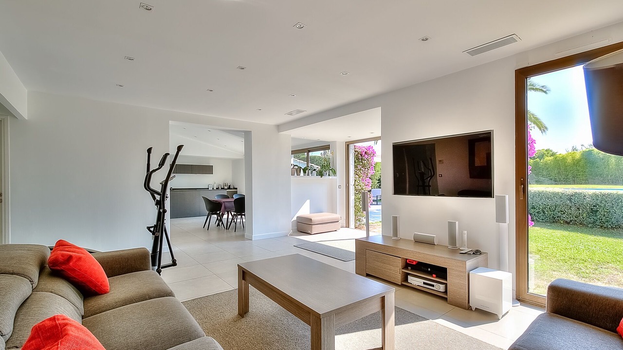 Photo of Livingroom in Villeneuve-Loubet