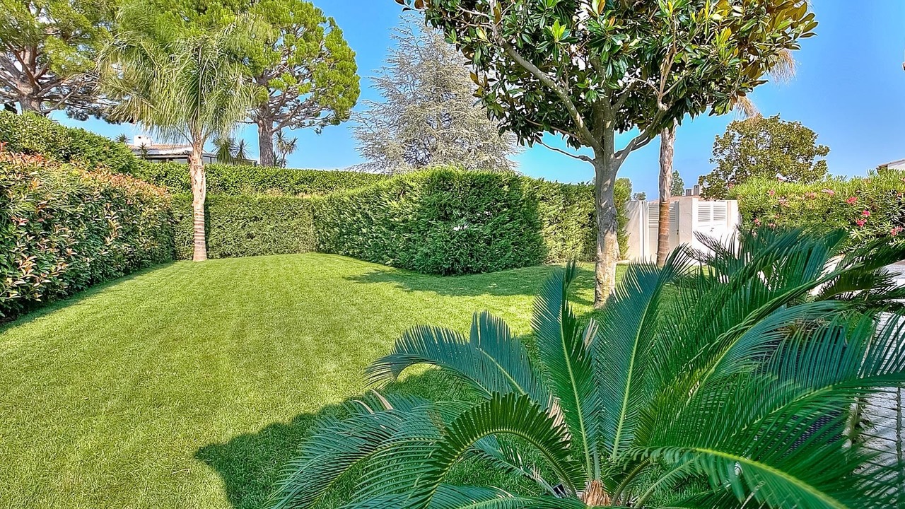 Photo of Outdoor in Villeneuve-Loubet