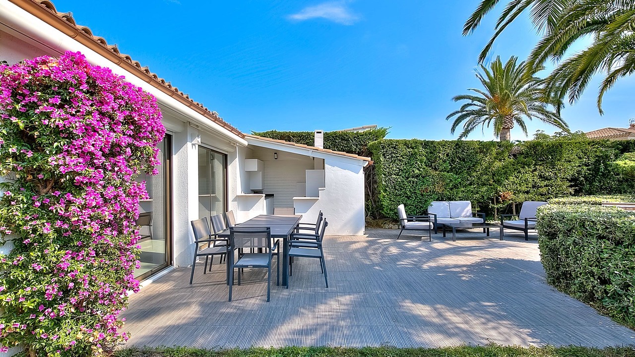 Photo of Outdoor in Villeneuve-Loubet
