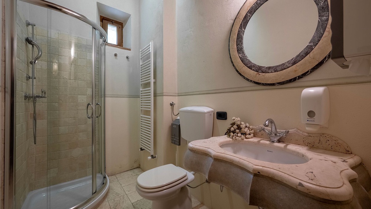 Photo of Bathroom in Torre A Castello