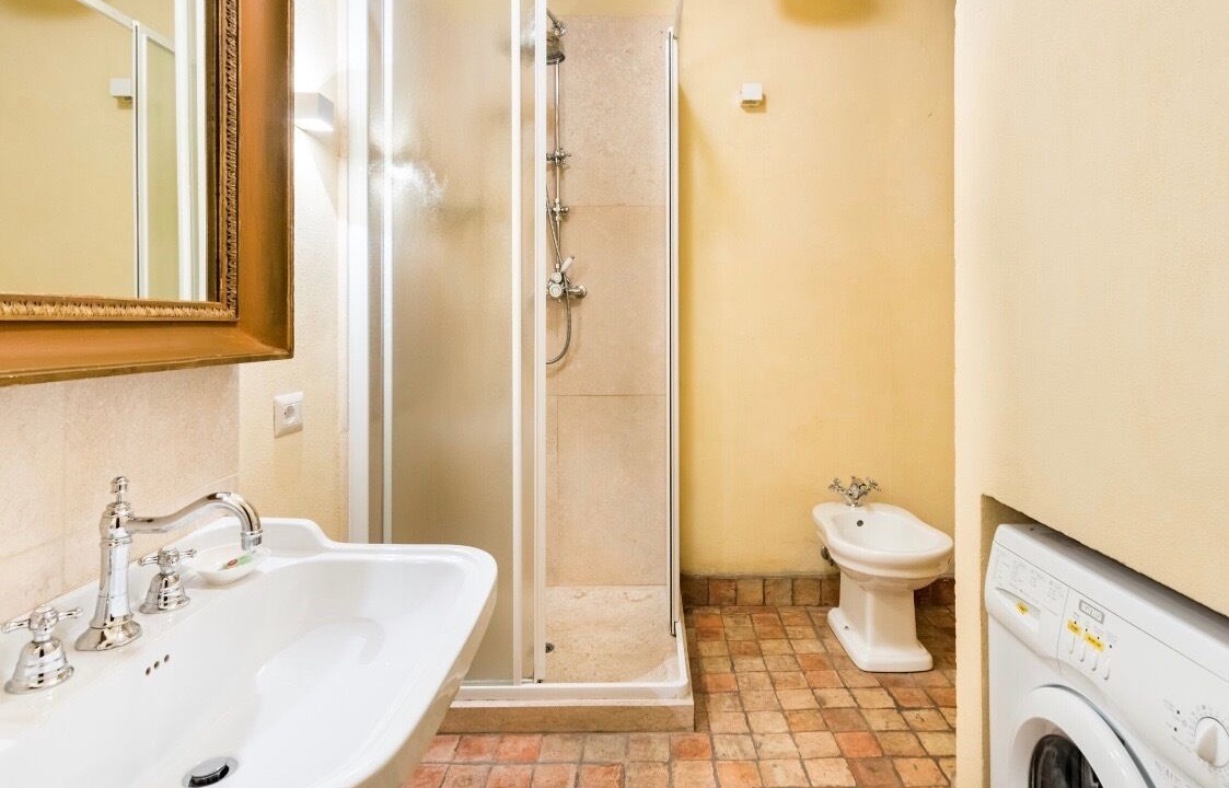 Photo of Bathroom in Duomo