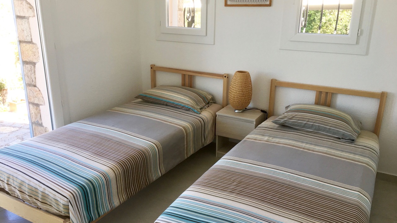Photo of Bedroom in Mandelieu-La-Napoule