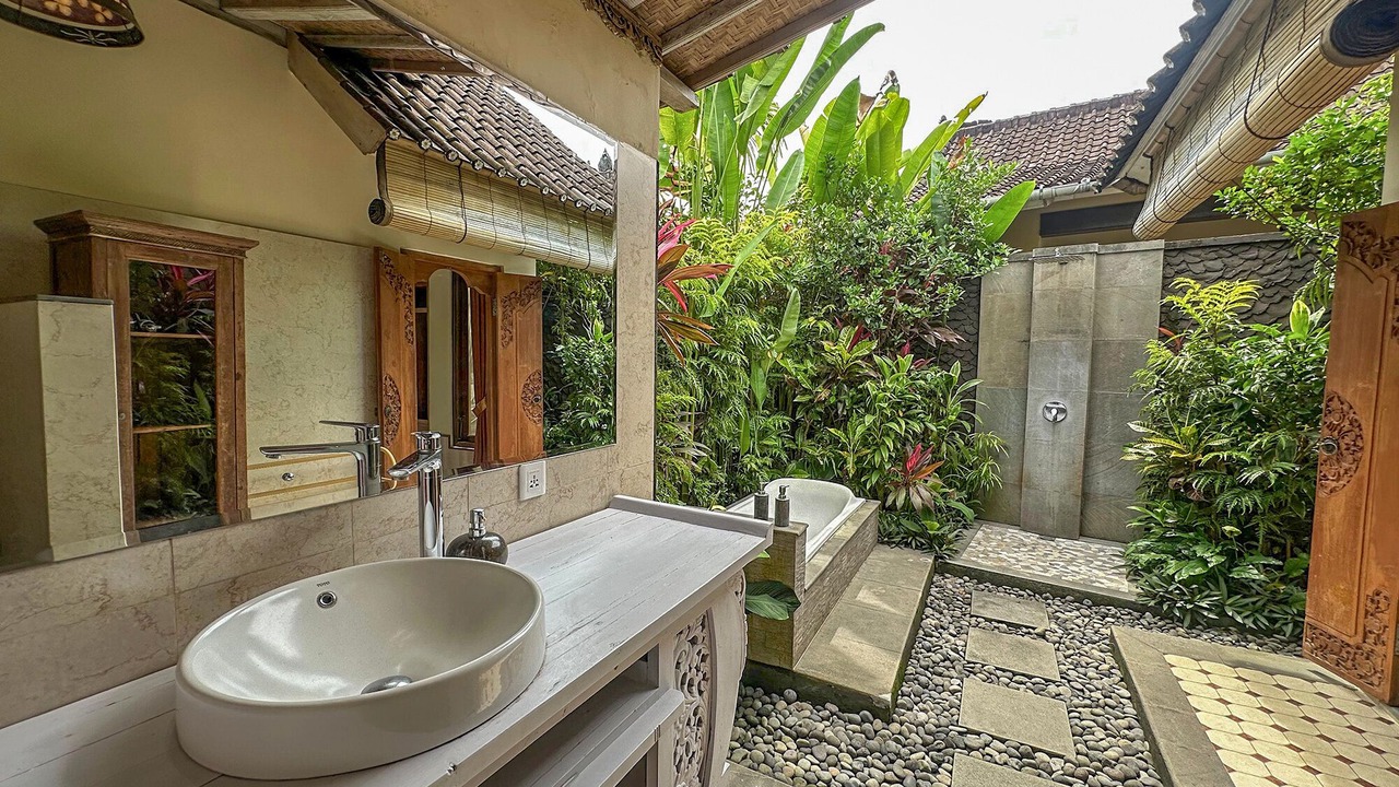 Photo of Bathroom in Penestanan