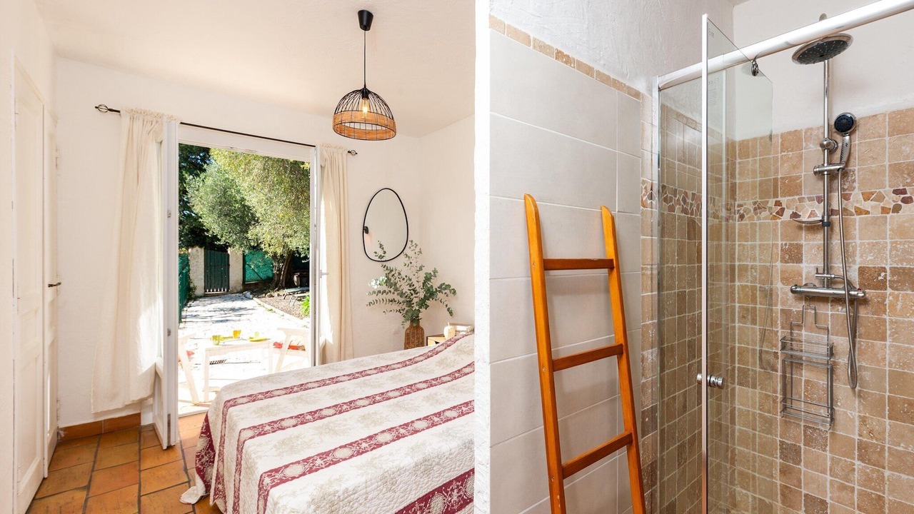 Photo of Bathroom in Mouans-Sartoux