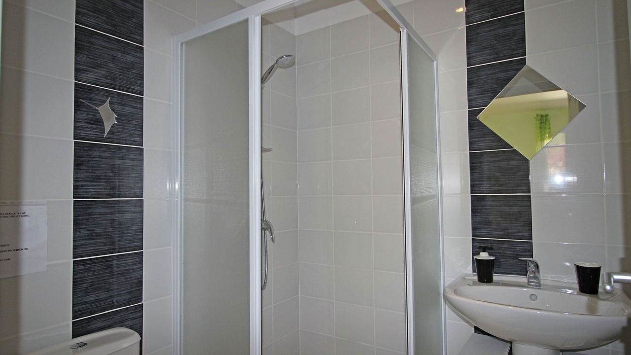 Photo of Bathroom in Bagnols-en-Foret