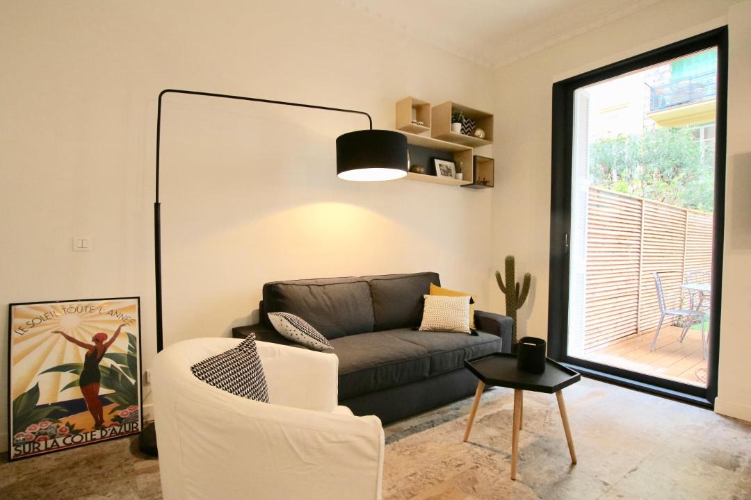 Photo of Livingroom in Musicians Quarter