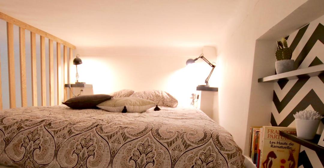 Photo of Bedroom in Musicians Quarter