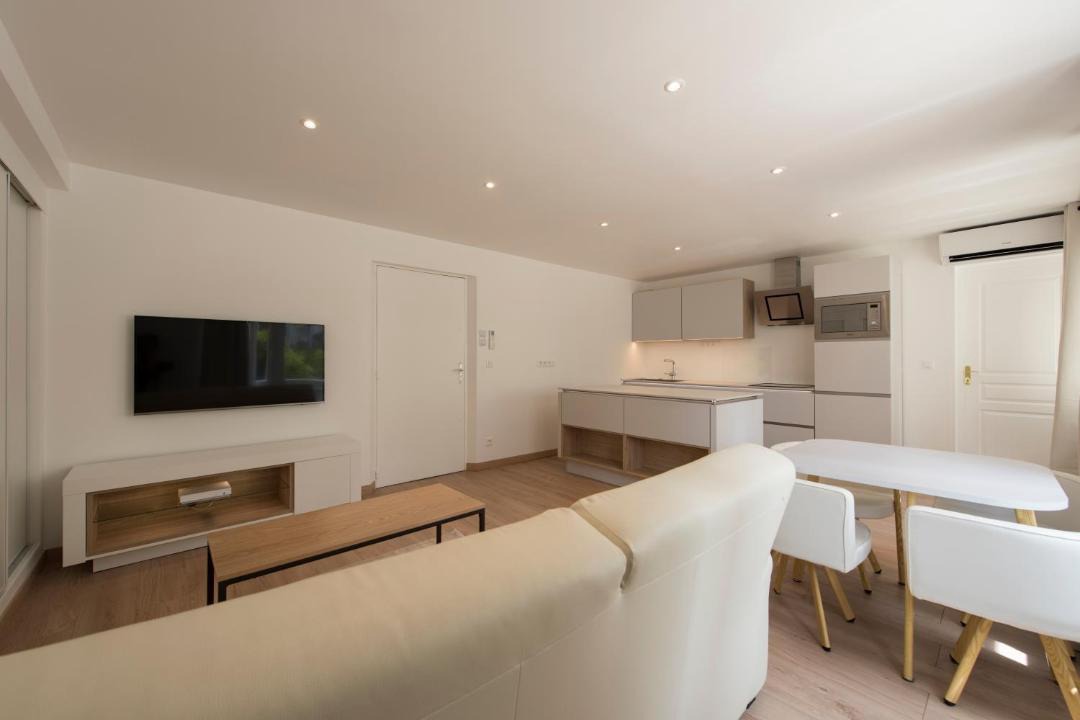 Photo of Livingroom in Sainte-Maxime City Centre