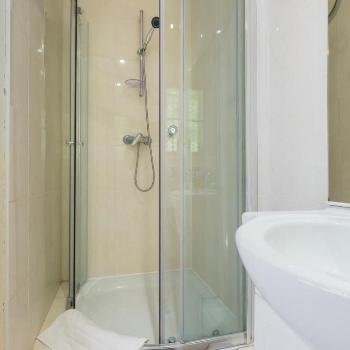 Photo of Bathroom in Cannes City Centre