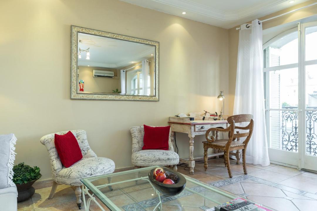Photo of Livingroom in Cannes City Centre