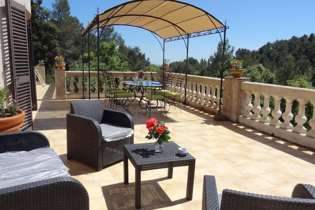Photo of Patio Balcony in Roquefort-les-Pins