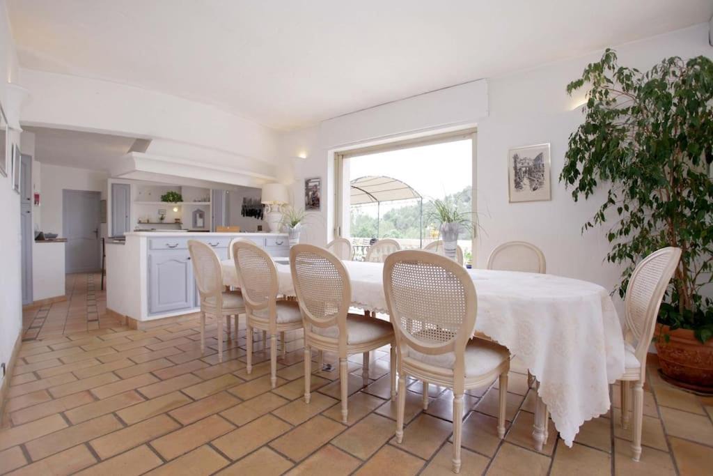 Photo of Livingroom in Roquefort-les-Pins