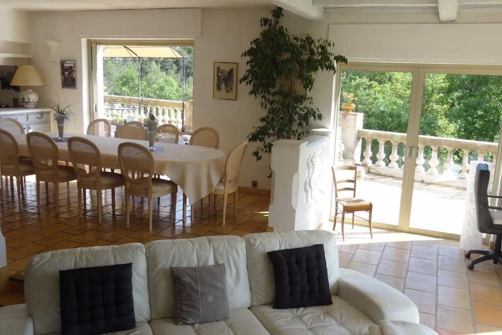 Photo of Livingroom in Roquefort-les-Pins