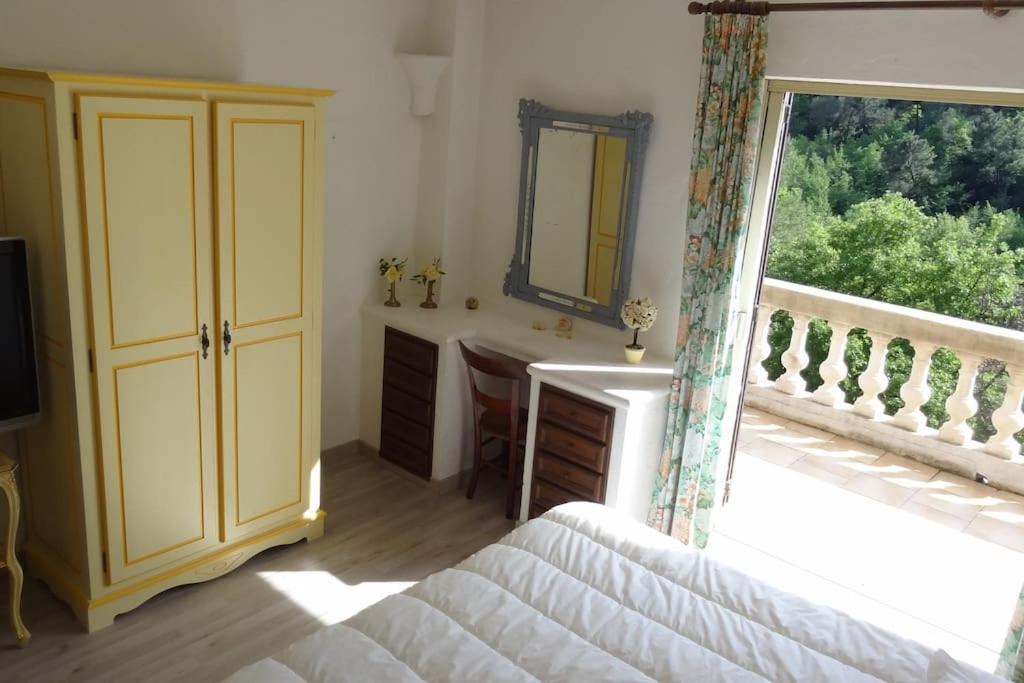 Photo of Others in Roquefort-les-Pins