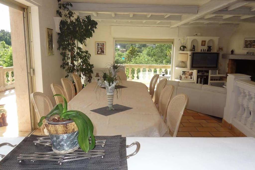 Photo of Livingroom in Roquefort-les-Pins