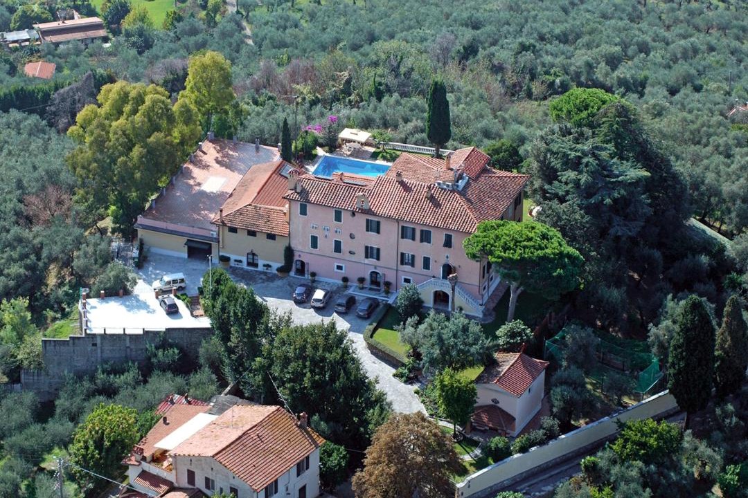 Photo of Others in Massarosa