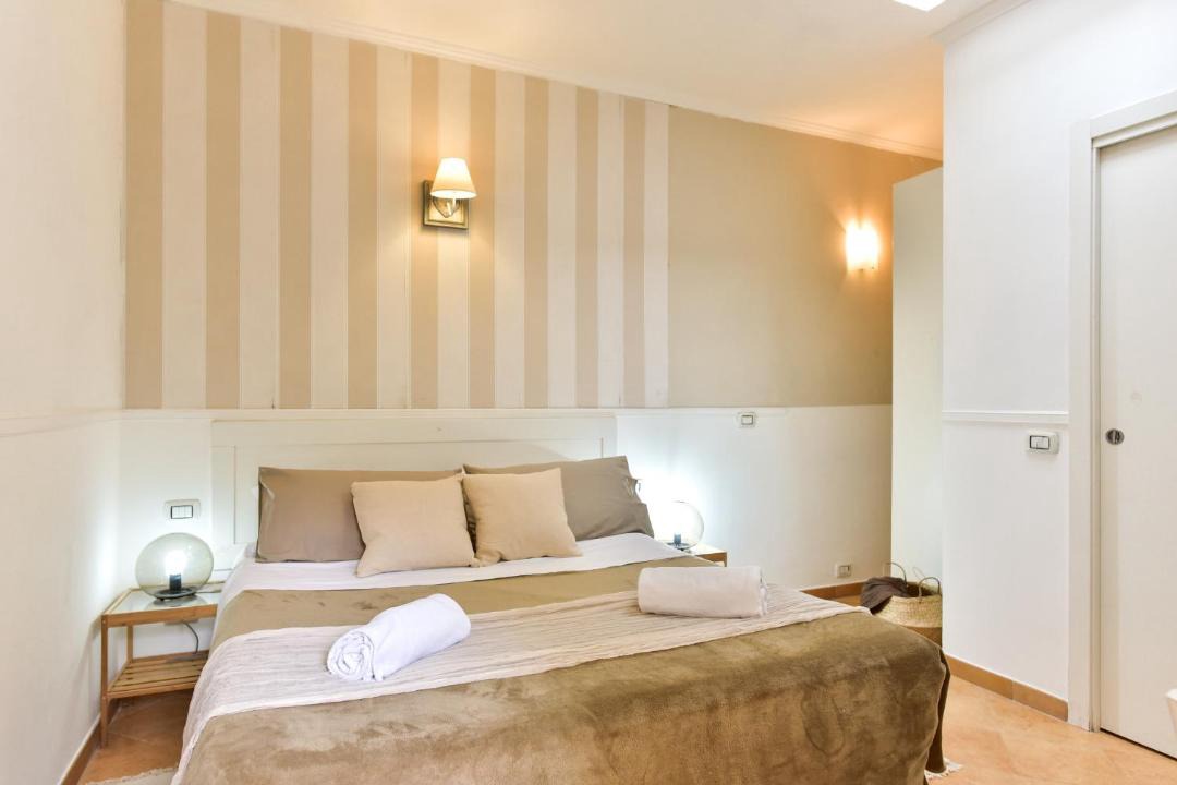 Photo of Bedroom in Esquilino