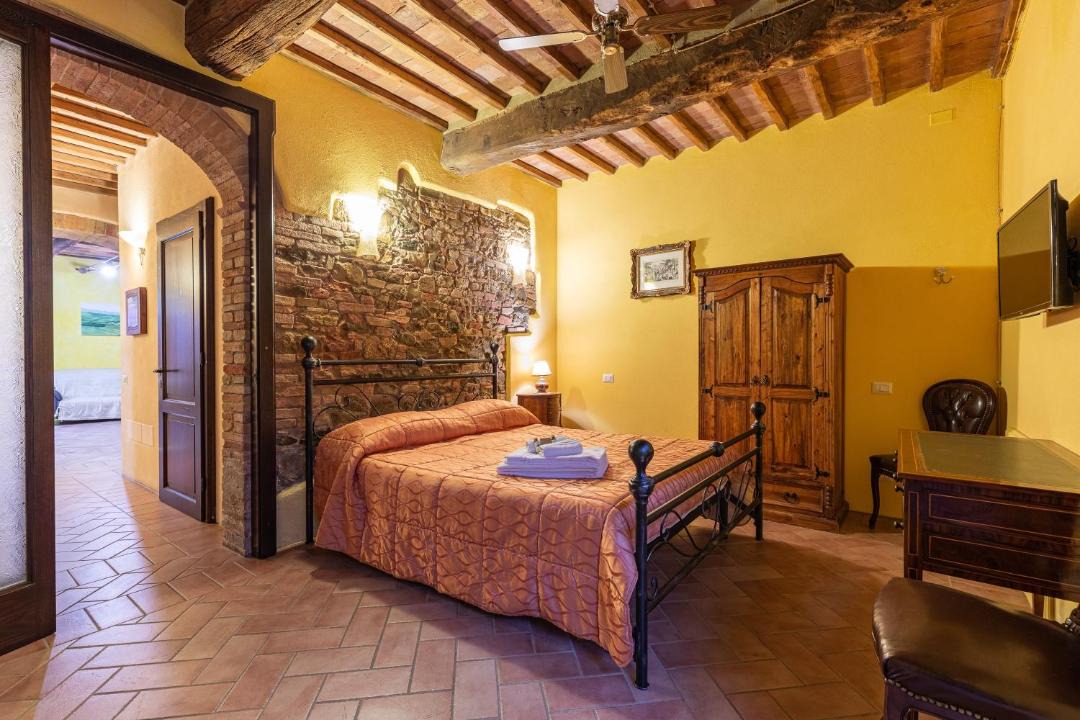 Photo of Others in San Quirico d'Orcia