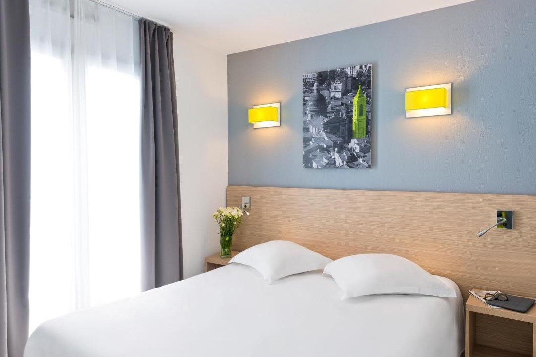 Photo of Bedroom in Les Baumettes