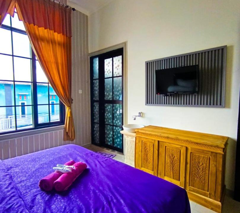 Photo of Bedroom in Batu