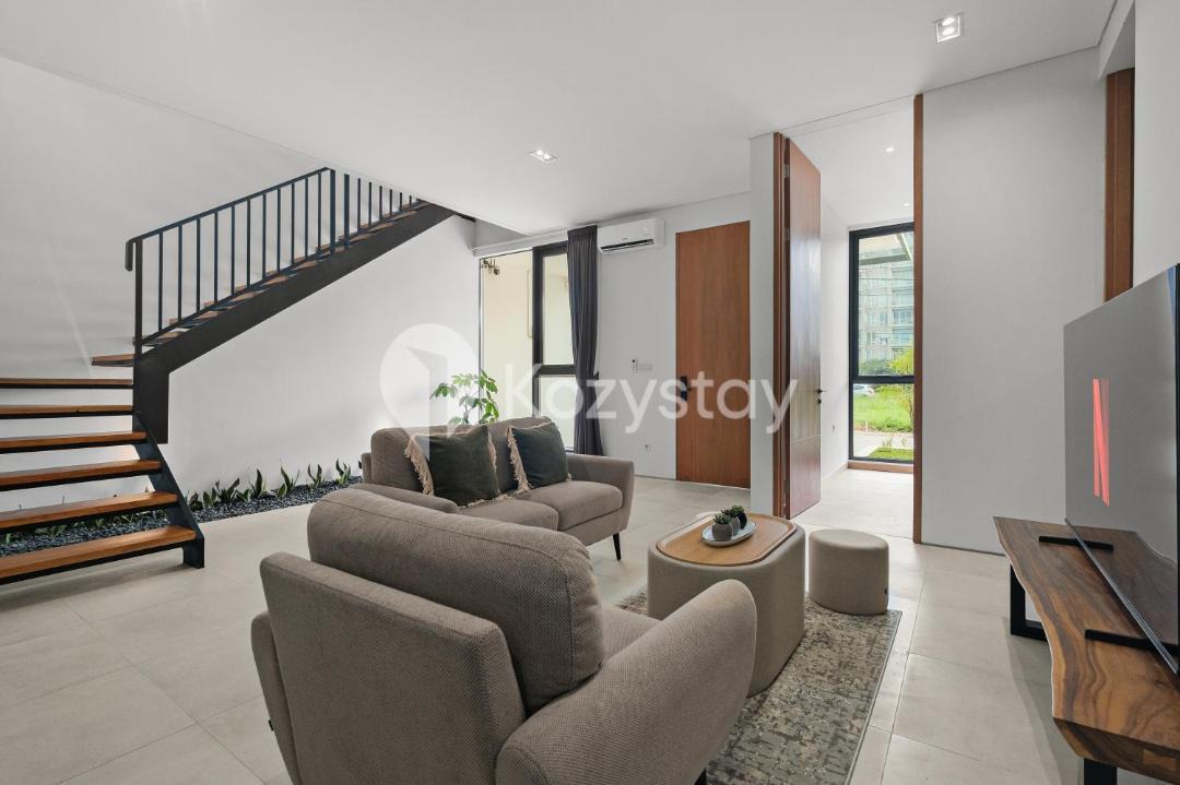 Photo of Livingroom in Arjuna