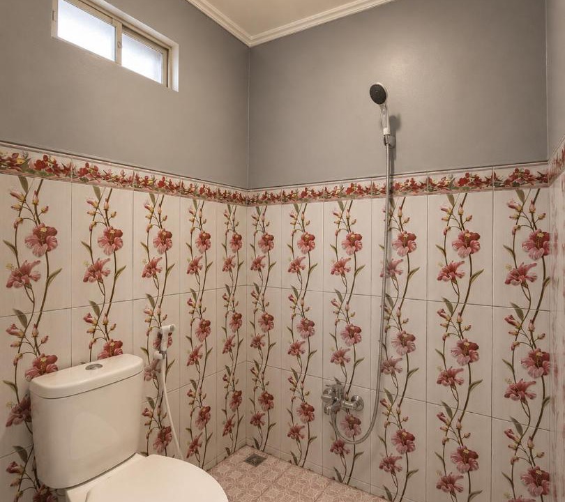 Photo of Bathroom in Tembalang