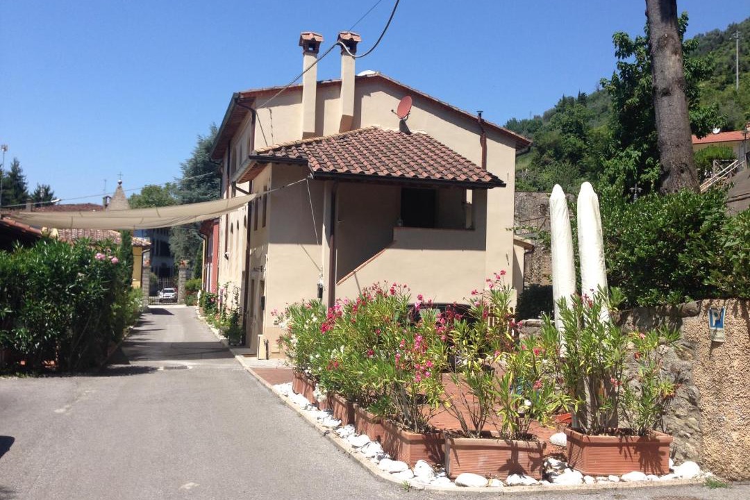 Photo of Buildings in Nocchi