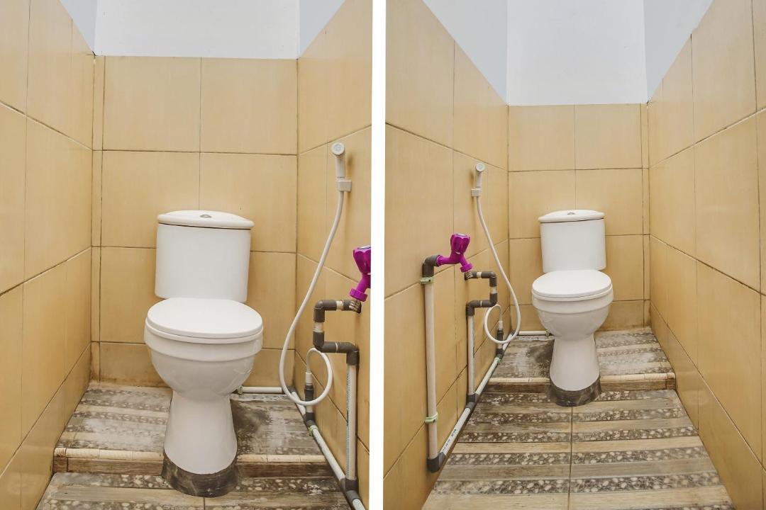 Photo of Bathroom in Rajabasa