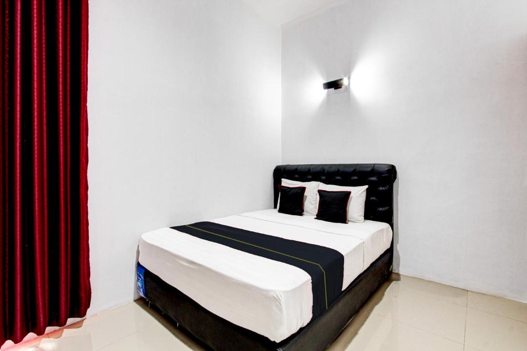 Photo of Bedroom in Dieng Kulon