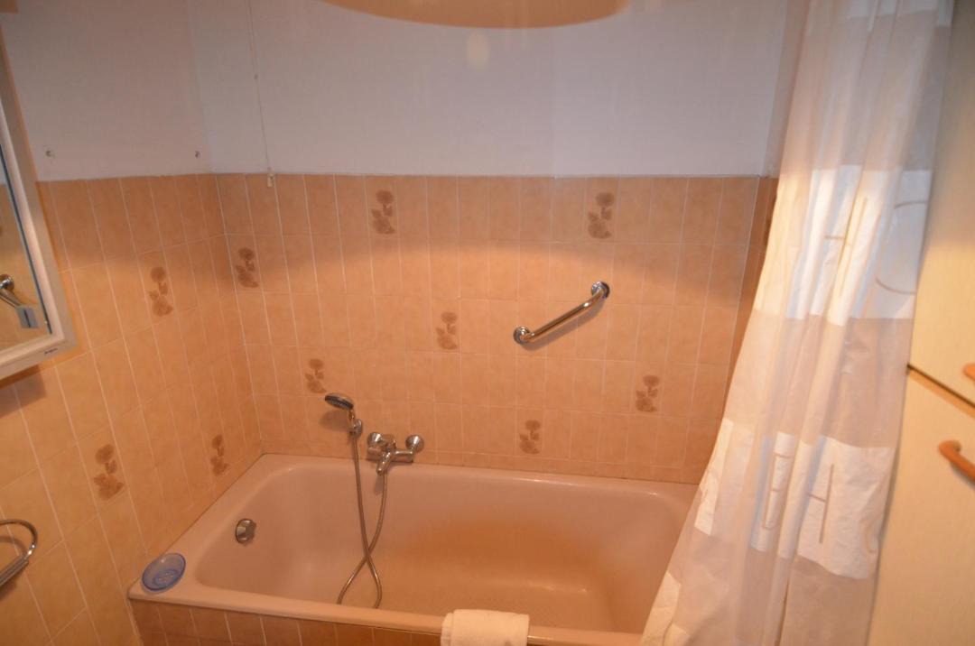 Photo of Bathroom in Quartier du Port