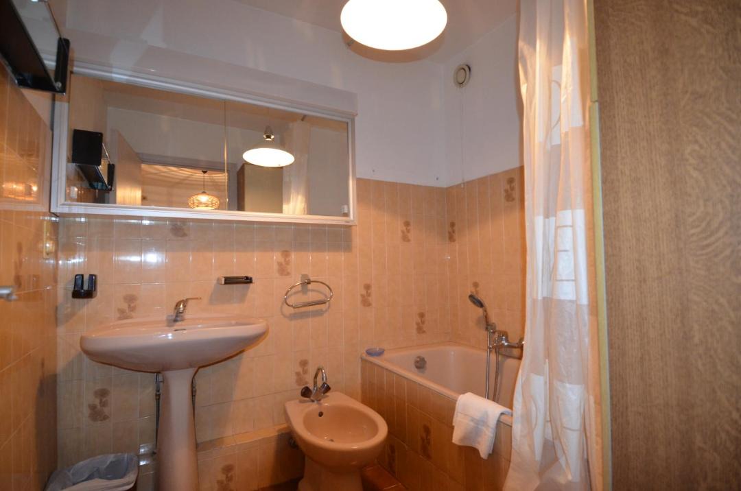 Photo of Bathroom in Quartier du Port