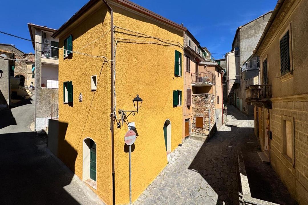Photo of Buildings in Sasso d'Ombrone