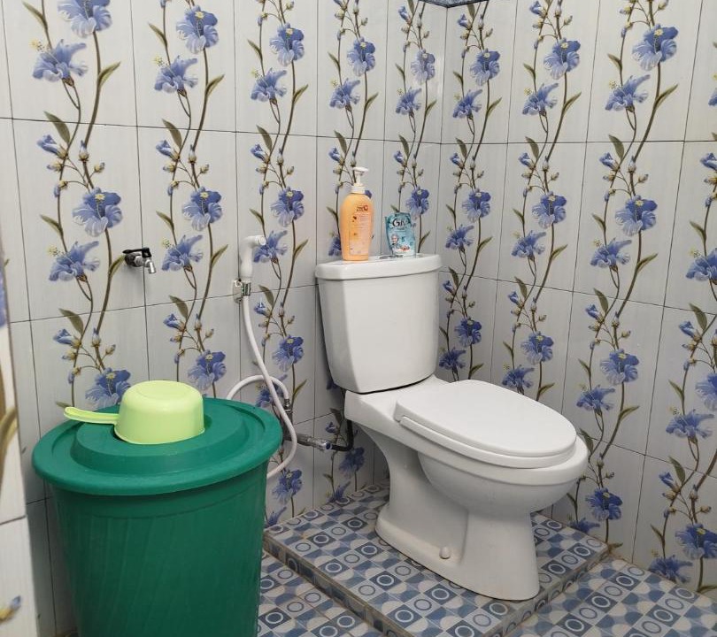 Photo of Bathroom in Sukapura