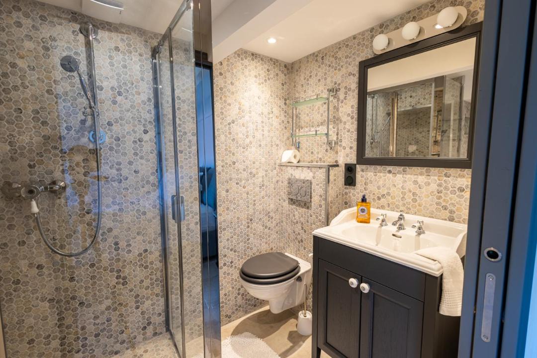 Photo of Bathroom in Plaine de la Brague