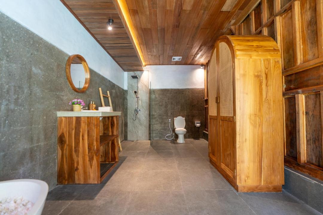 Photo of Bathroom in Petulu