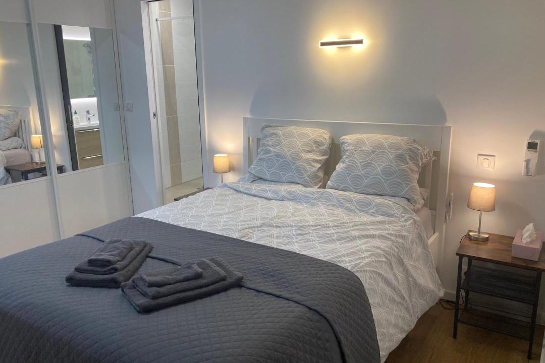 Photo of Bedroom in Cannes La Bocca