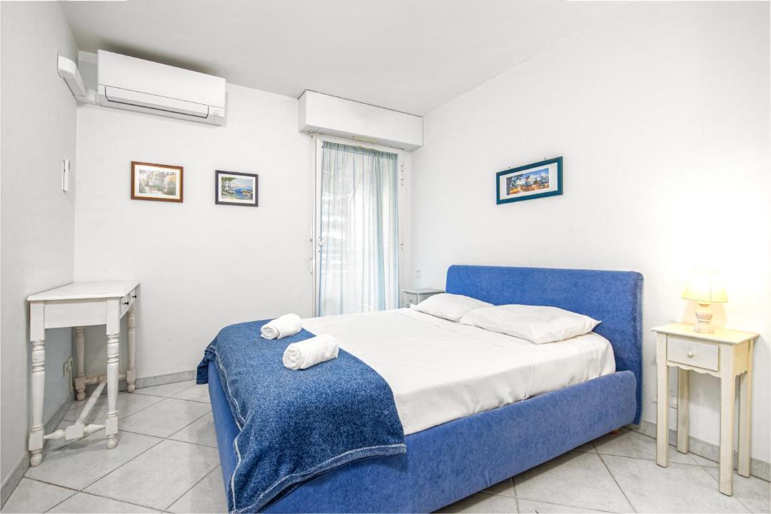 Photo of Bedroom in Menton
