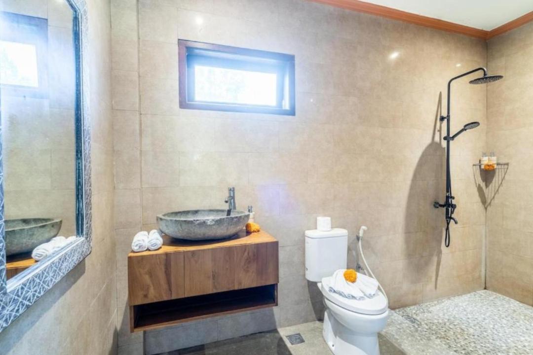 Photo of Bathroom in Sayan