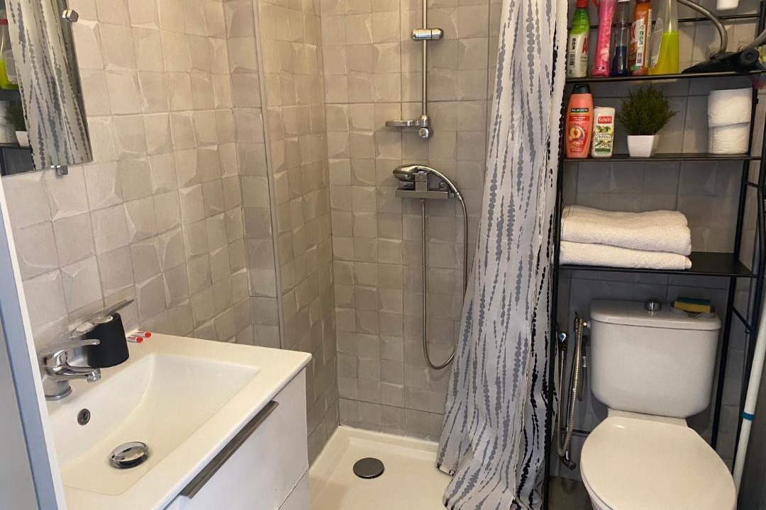Photo of Bathroom in La Madeleine