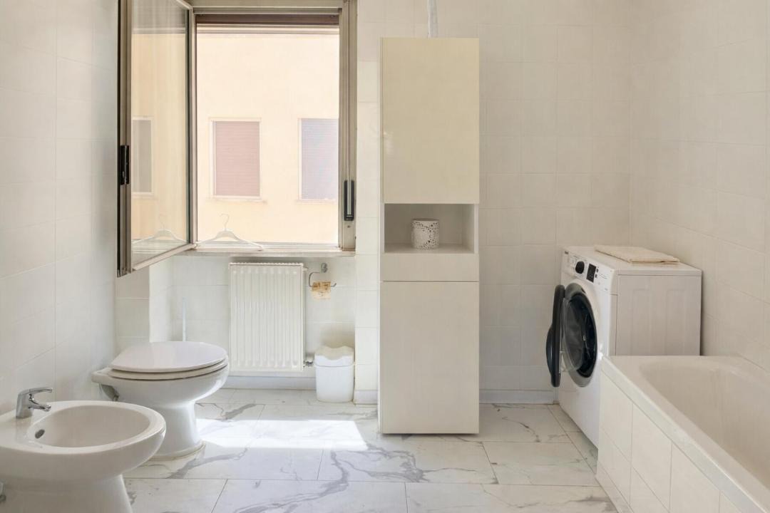 Photo of Bathroom in Suburbio VII Portuense