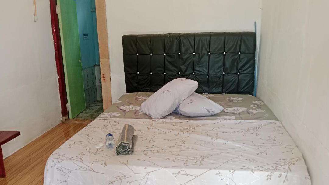 Photo of Bedroom in Bohorok