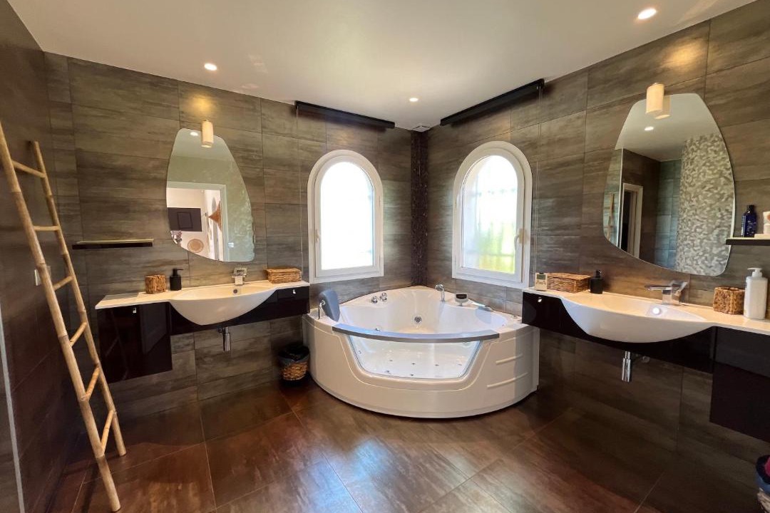Photo of Bathroom in Frejus